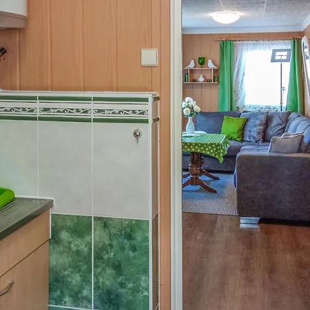 度假居 Ferienhaus Kummerow